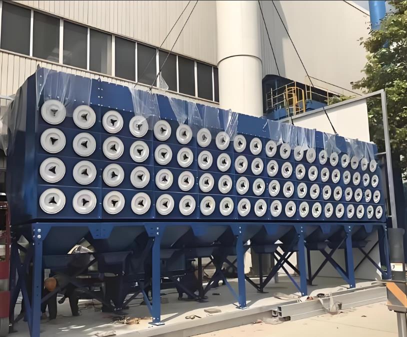 露天環(huán)境下新疆濾筒除塵器的濾筒如何選擇